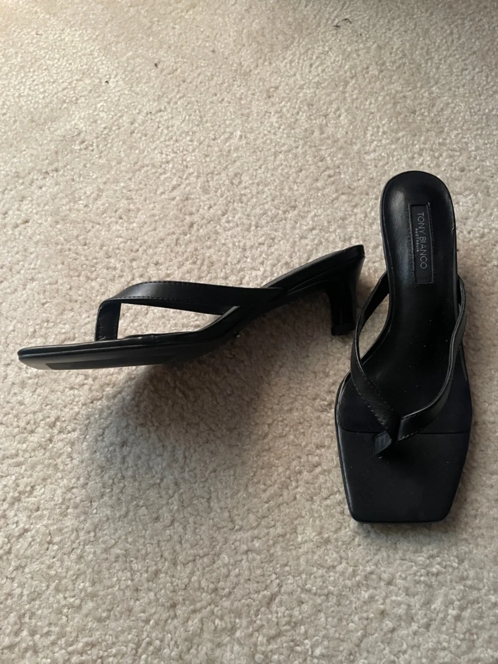 Tony Bianco Black Square-Toe Mid-Heel Thong Sandals size 6.5 - Picture 1 of 6